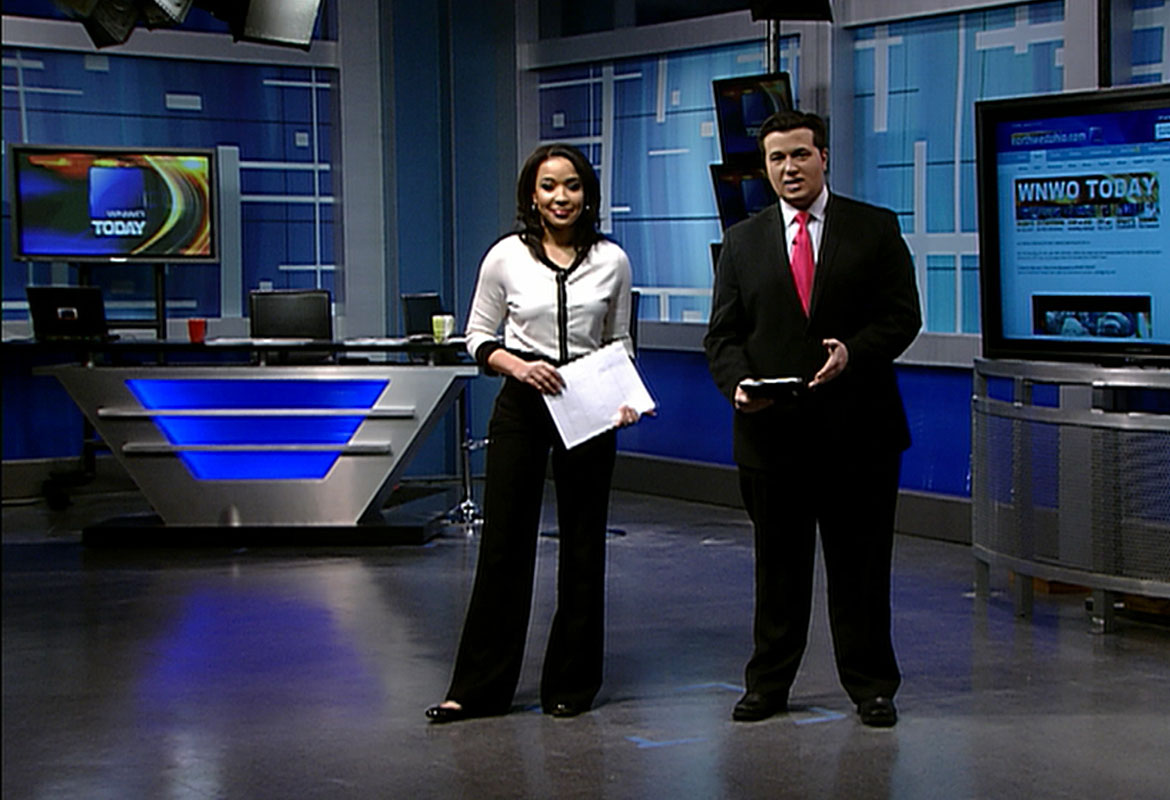 WNMO news hosts